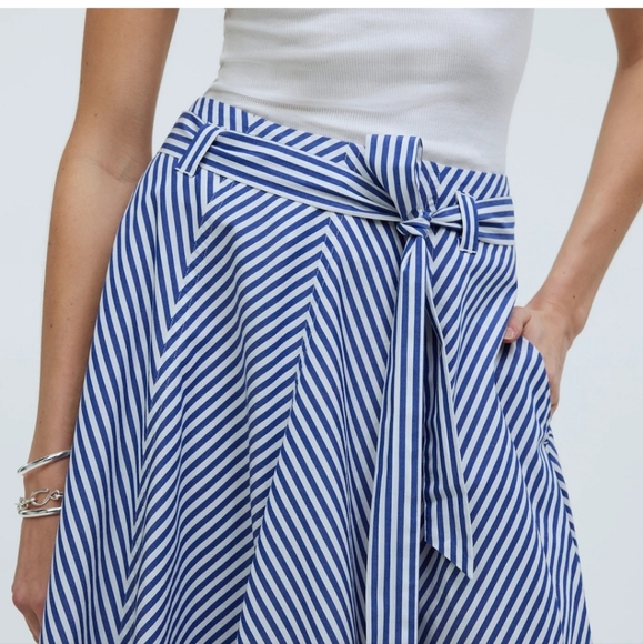 Madewell Poplin Flared Midi Skirt in Stripe, SZ 4, NWOT NO935 - Picture 4 of 10